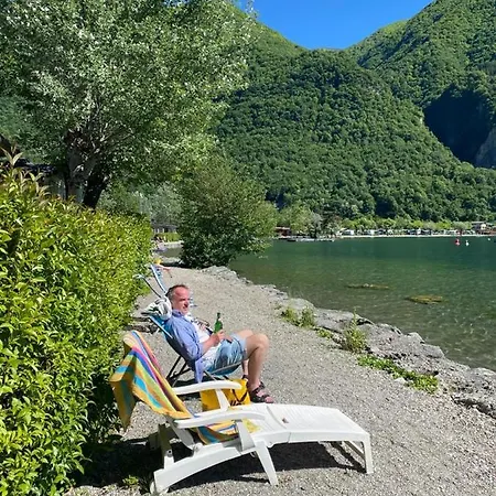 Chalet Lago Lugano Lodge *